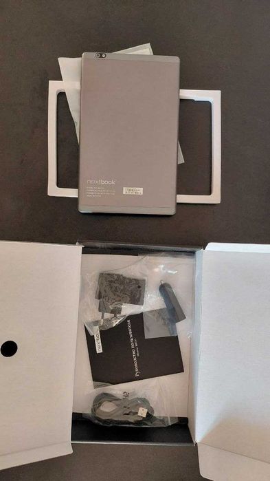 Planshet arzon 3/16GB Nextbook 10,1" (yangi, 50 soat ham ishlamagan)