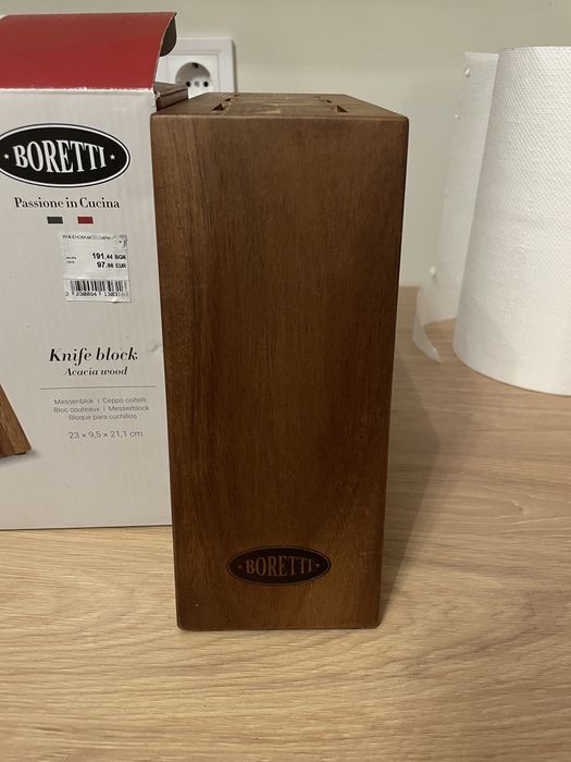 Поставка за ножове масив