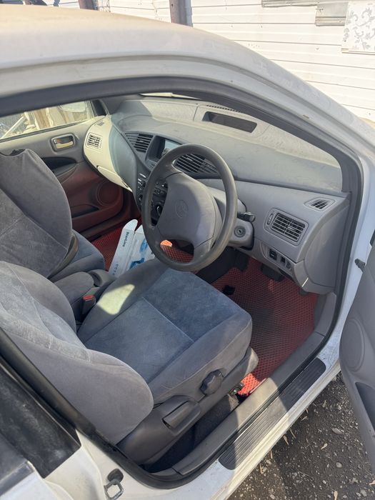 Тойта приус 1999 года