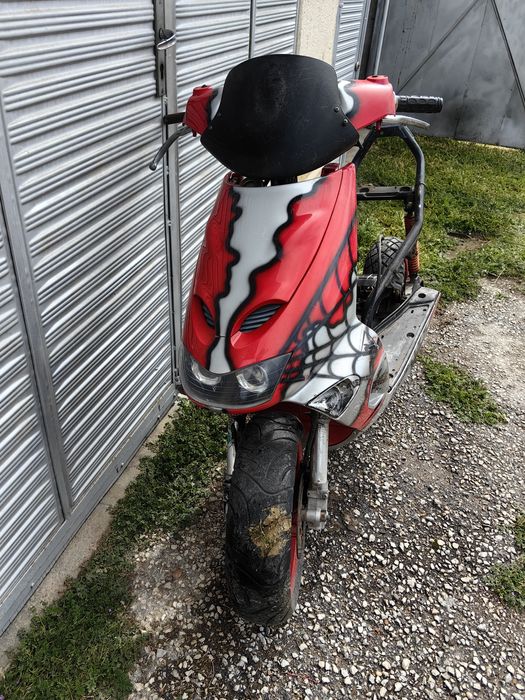 Aprilia SR50 на части