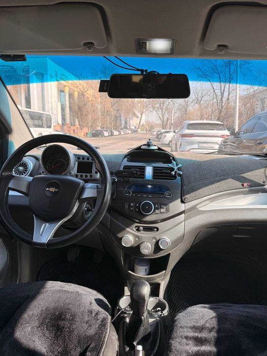 Продается автомобиль Spark