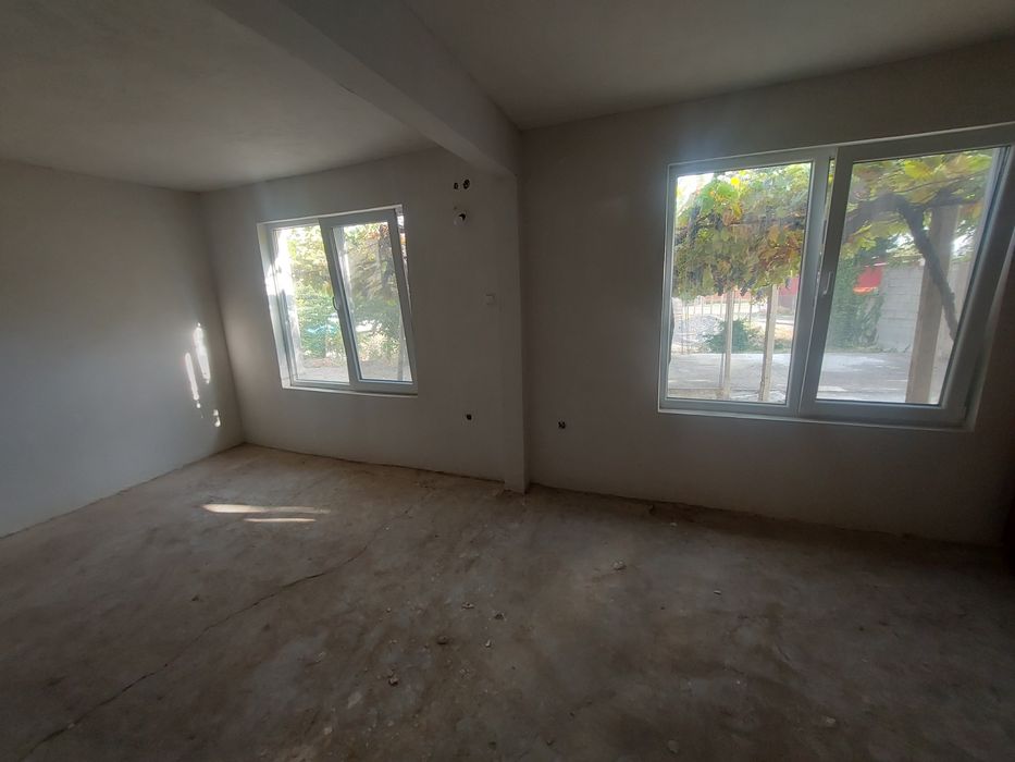 Продава се Къща в с. Гавраилово, Област Сливен - 120 кв.м за 400 €/кв.м - Снимка #6