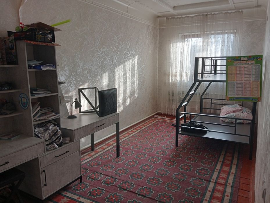 Срочно Продается дом город Янгиюль ул Туркистан дом 45, с бизнесом