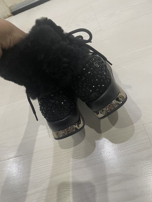 Боти  сникърси liu jo