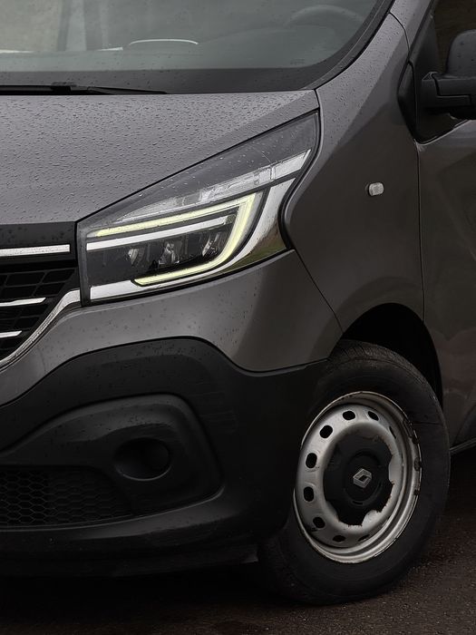 RENAULT Trafic 2020