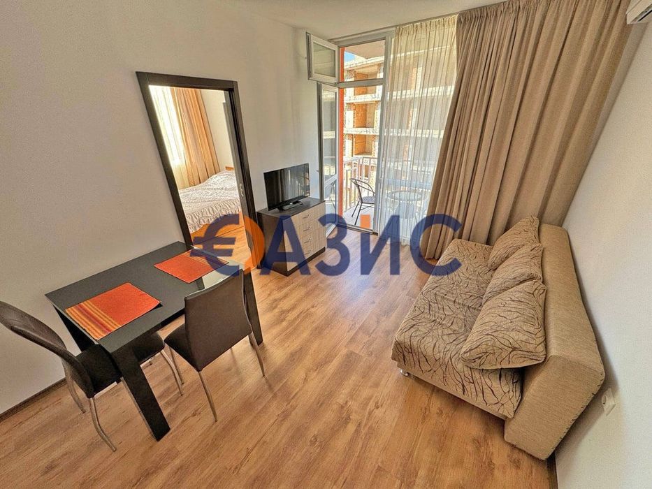 Продава се Двустаен апартамент в к.к. Слънчев бряг - 40 кв.м за 1563 €/кв.м - Снимка #3