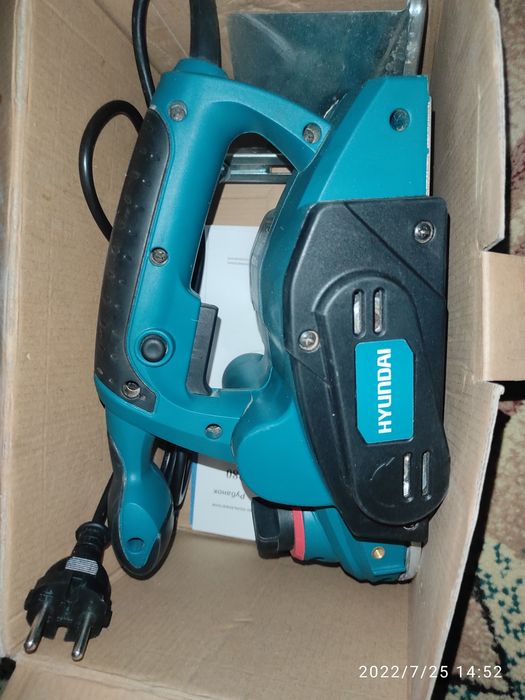 Электрорубанок HYUNDAI