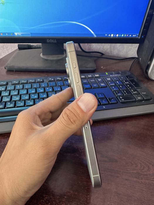 Iphone 15 pro max .%90