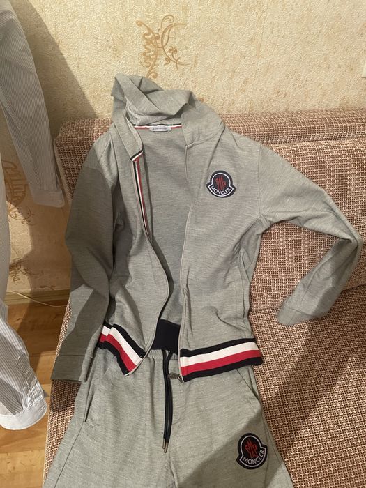 Брендовые вещи , толстовка