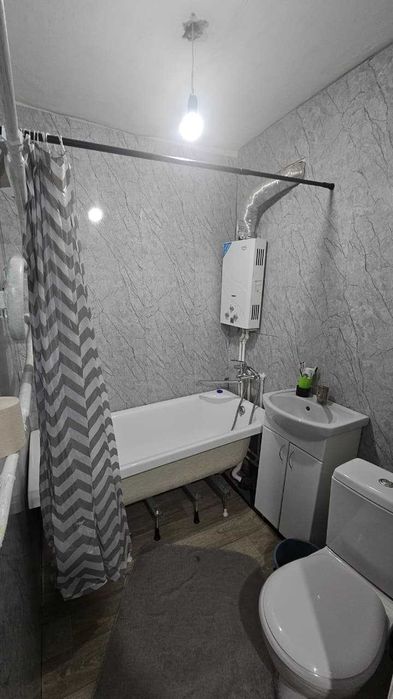 продам 2 ух ком кв. 10500