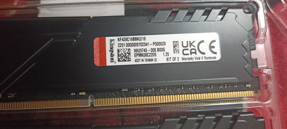 Оперативная память Kingston. 30000