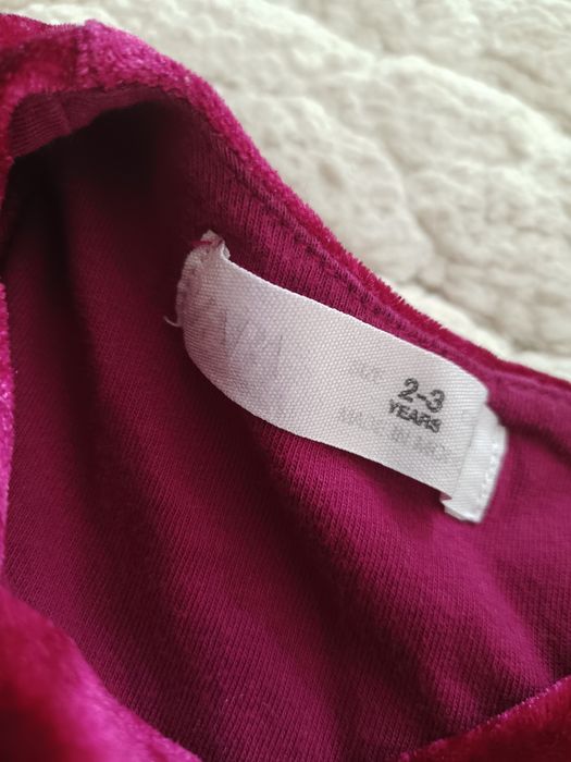 Пакет платье на девочку 2-3 лет ( за все 2500)