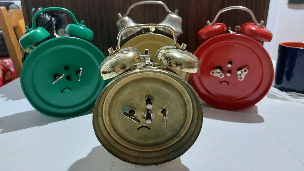 ceas de masă Aradora  Meister Anker