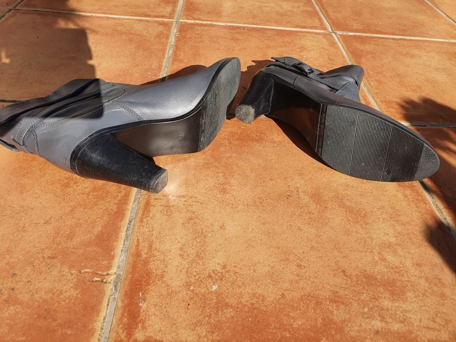 Ghete primavara piele gri cu toc nr 39