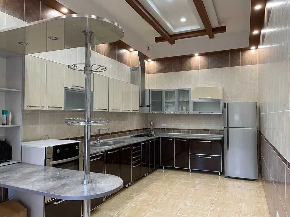 дом на центре Луначарского!!!