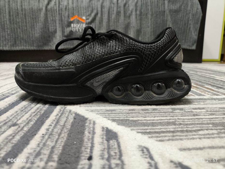 Кроссовки Nike airmax dn