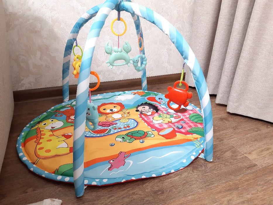 Детский развивающий коврик