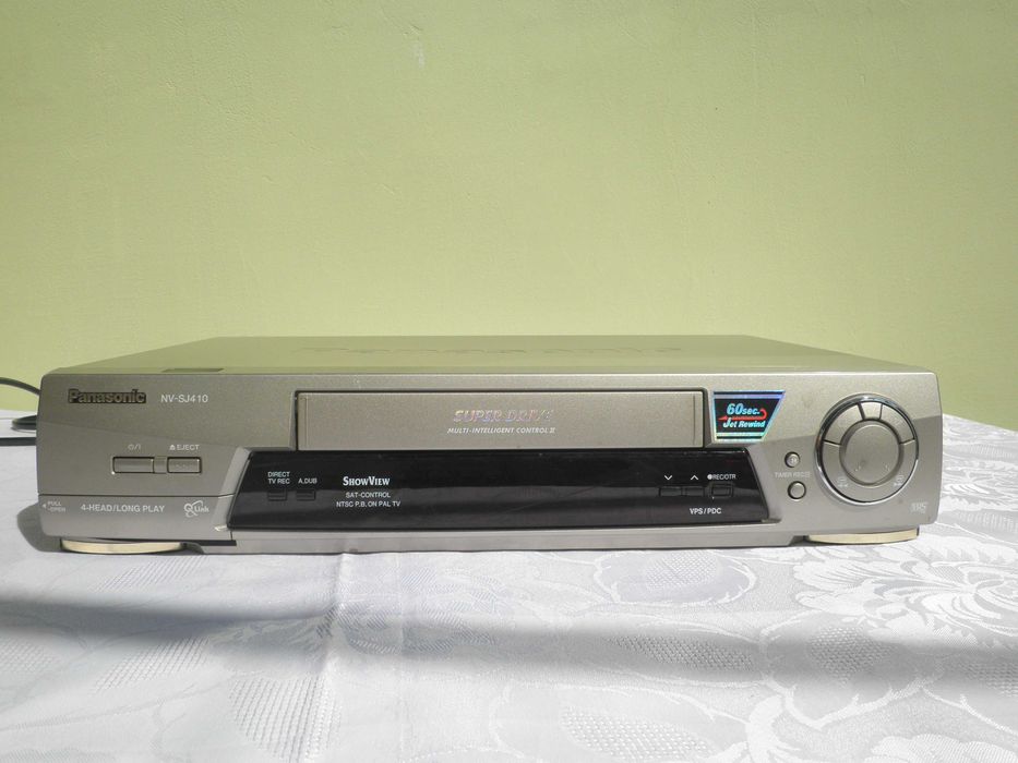 Toshiba V728G & Panasonic NV-SJ 410 видео плейъри