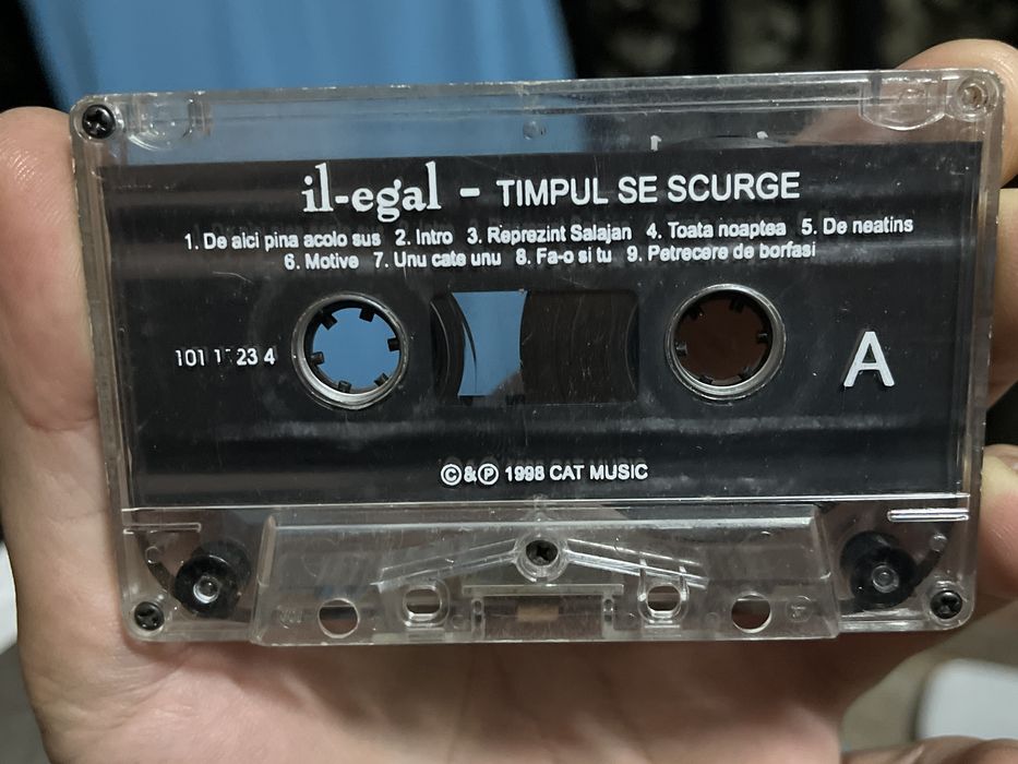 BUG MAFIA - De cartier (1998) / Il-Egal - Timpul se scurge (1998) - Casete audio originale