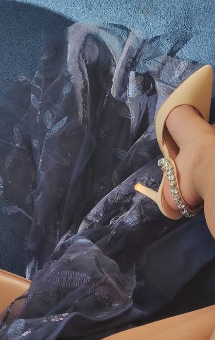 Официална рокля тип „русалка“ – тъмно синя, размер XS