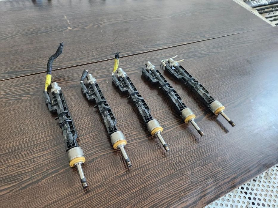 Injectoare Injector Bmw 4.4 Benzina Euro 6 Cod  Motor S63 N63 M2 M3 M4 M5 M6 M7 M8 MX5 MX6 G11 G12