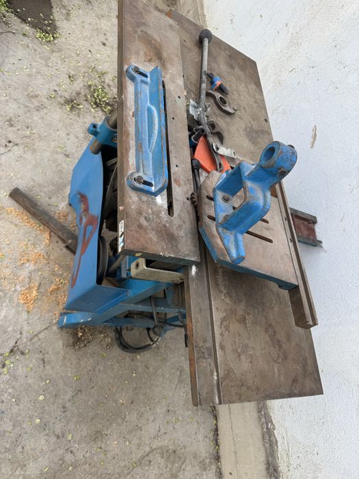 Деревообрабатывающий универсальный станок