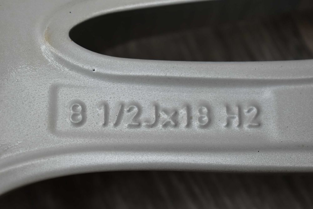 18'' Джанти Bmw F30 style M400