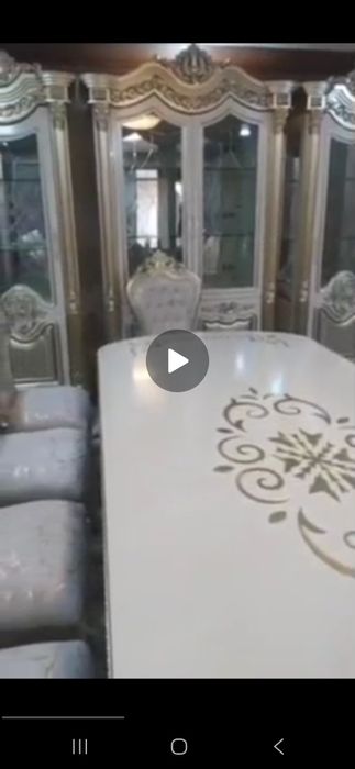 Mehmonhona uchun mebellar sotiladii