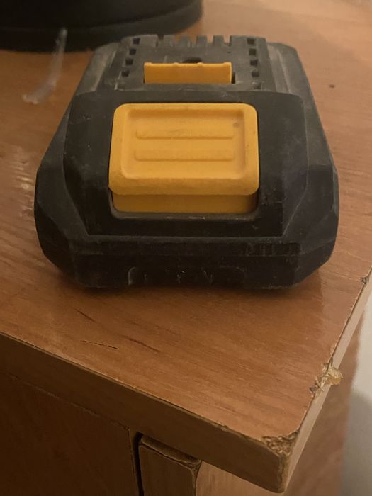 Батарейка шруповертка