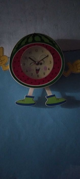 Часы и будильники