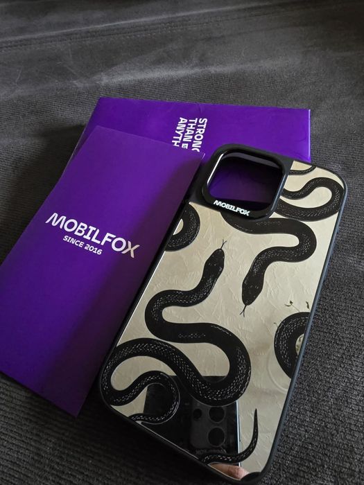 Vand husa Iphone noua 15 ProMax