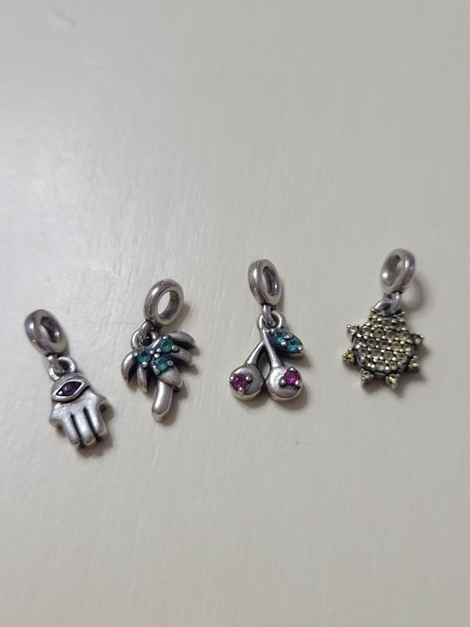 Charmuri Pandora me.