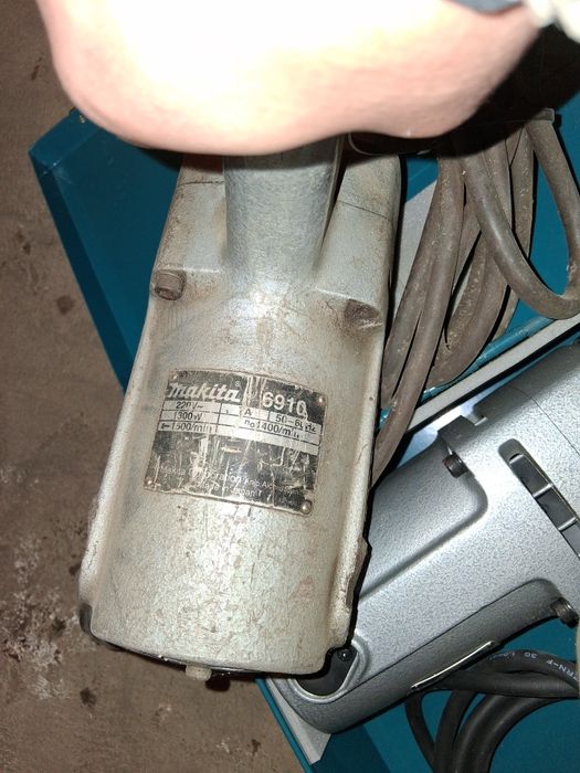 Ударен гайковер MAKITA