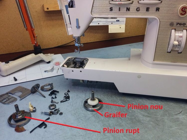 Piese pt masina cusut Singer 700 - pinion mosoare ace ulei bec etc