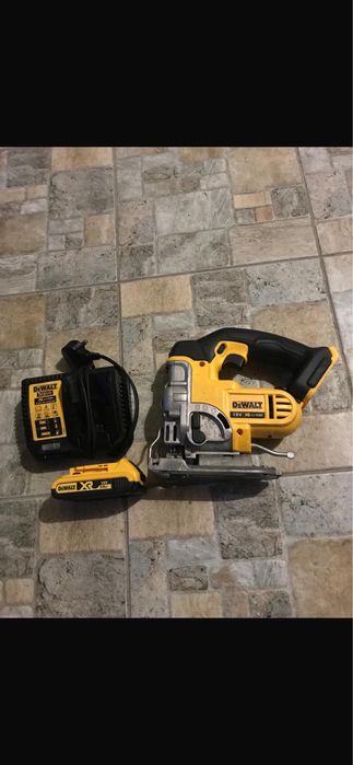 Dewalt fierastru pendular