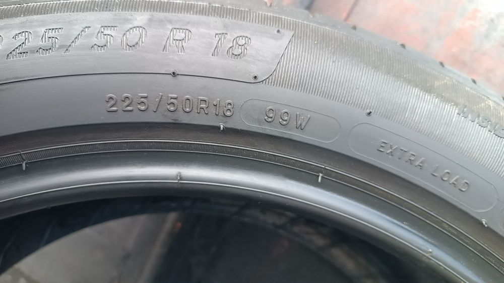 225/50/18 Michelin