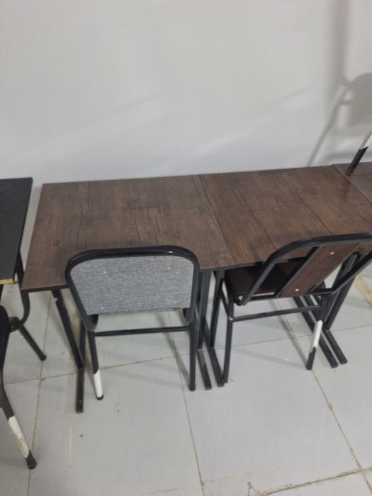 Parta - 285,000 ( 2 kishilik) ( yangi)
Stul- 120,000 (yangi)