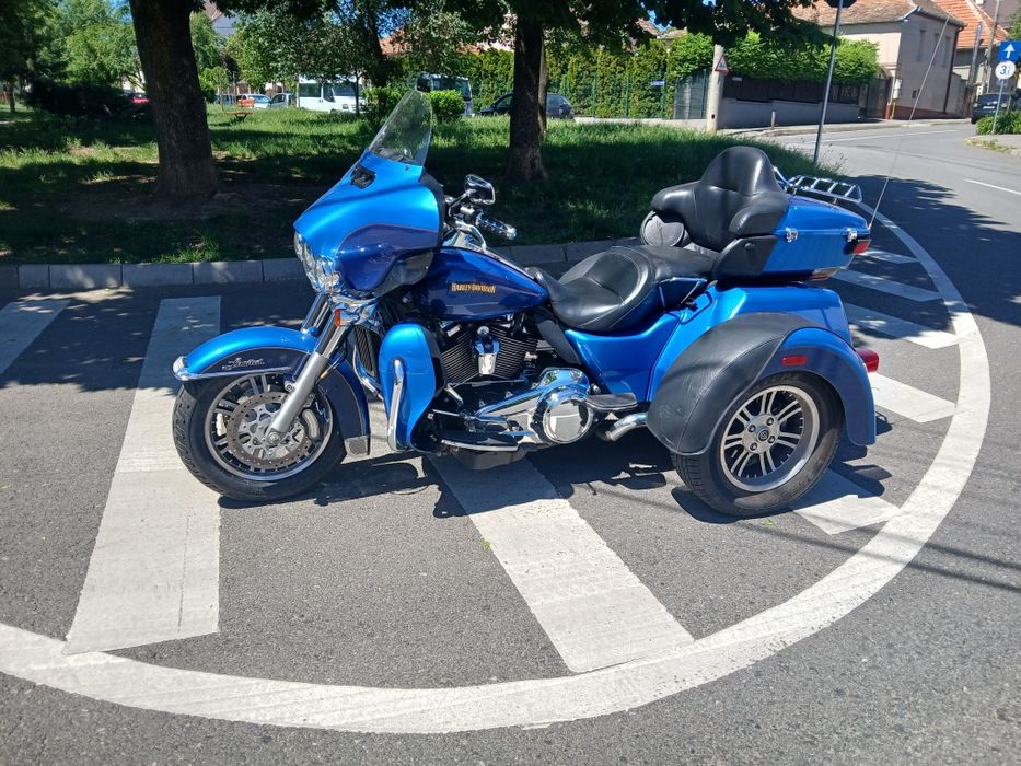 Trike Harley Davidson Tri Glide M8