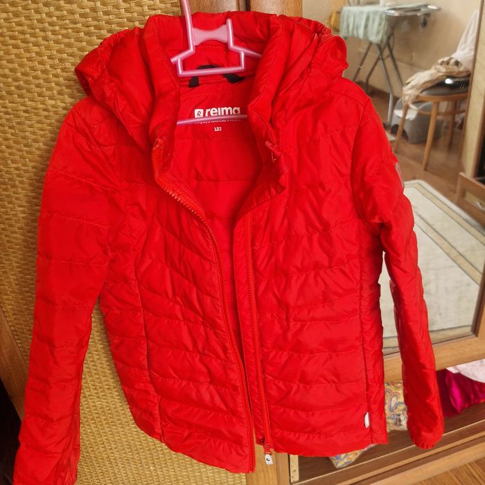 Продам Reima демисезонная на девочку