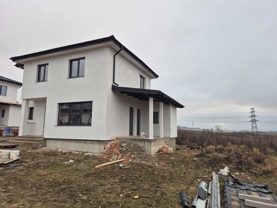 Casă de vanzare Laniste Suceava  Burdujeni