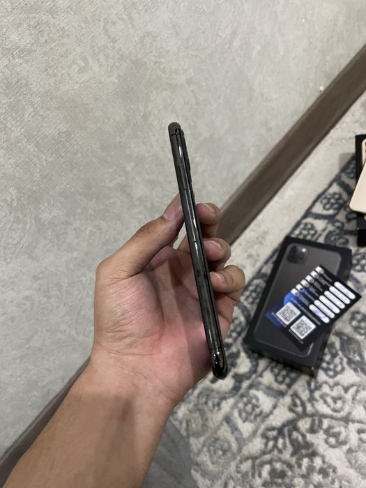 iPhone 11 Pro Max 256GB IDEAL korobka document