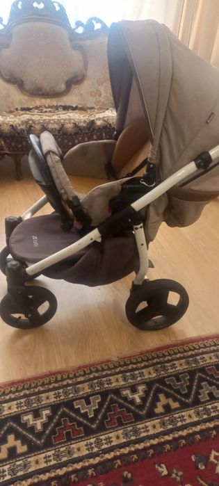 Продам коляску б/у