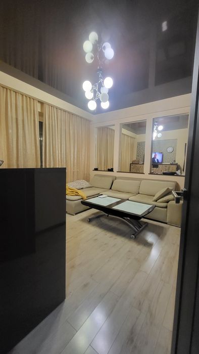 Диван в отличном состоянии