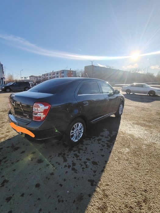 Меняю машину на квартиру