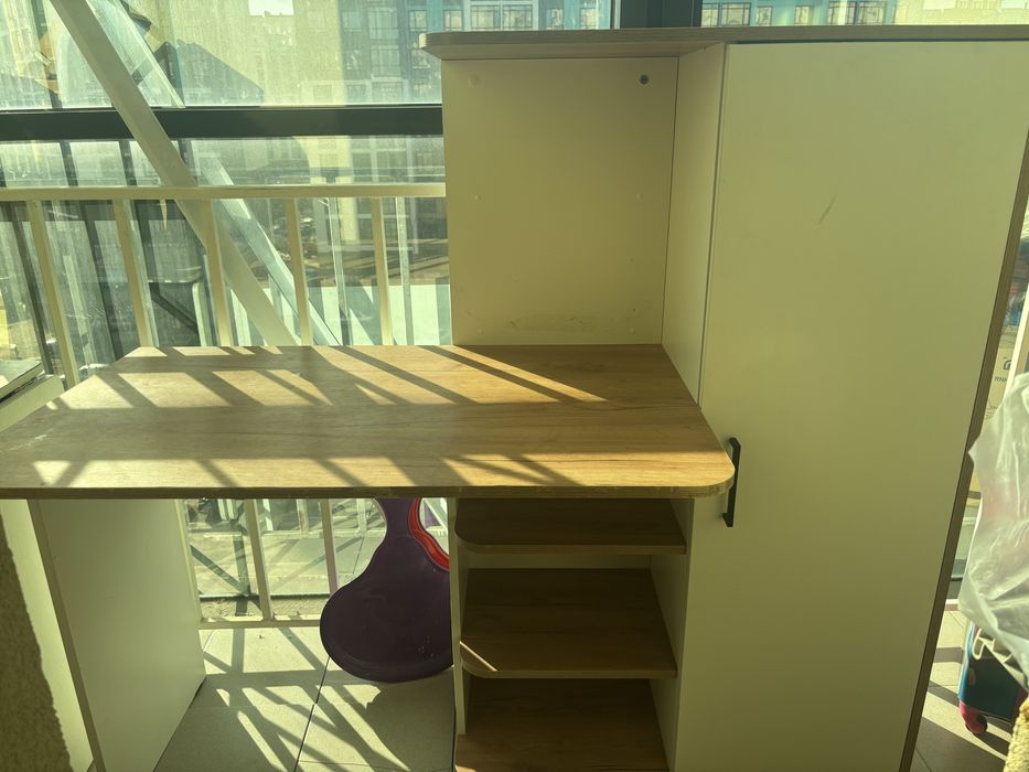 Парта, стол со шкафом