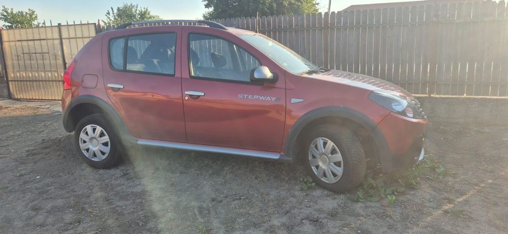 Vând Dacia Sandero
