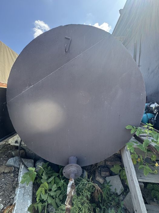 Продам цистерну. 5кубовая