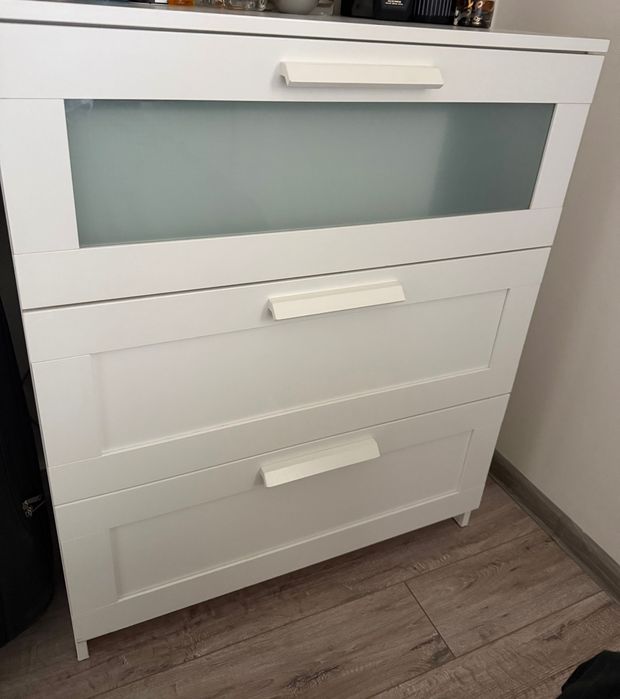 Шкаф/скрин от ИКЕА