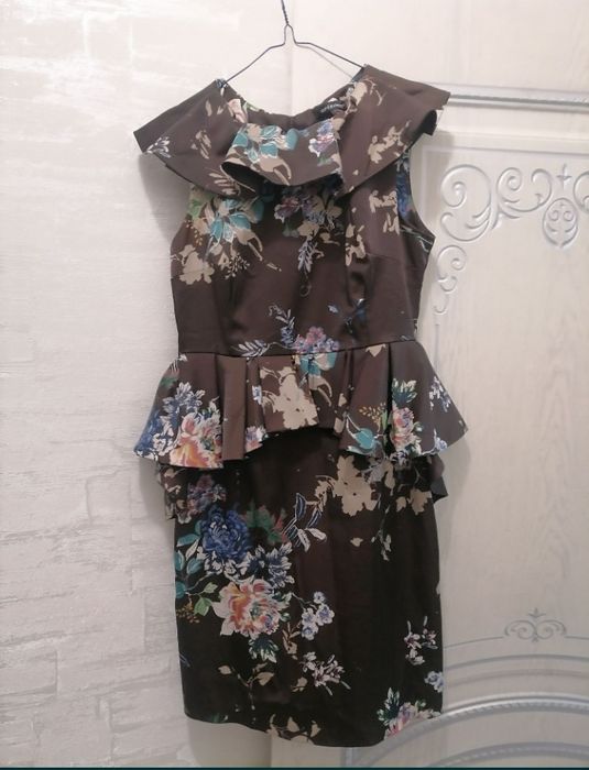 Көйлек  сатылады.