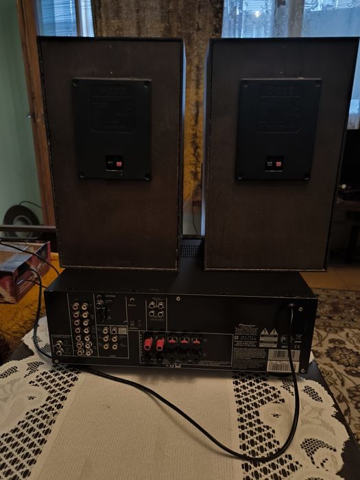 Pioneer vsx-418 с две тонколони